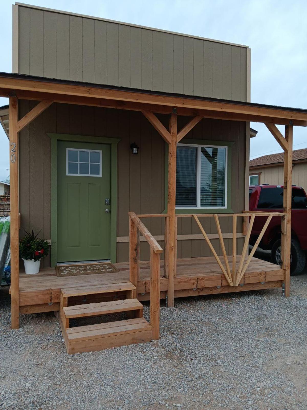 Tiny Cabin #20 American Trails Quartzsite Bagian luar foto